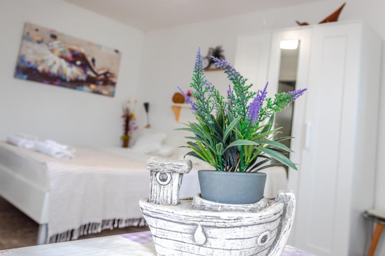 Вилла Little Garden House Риека Экстерьер фото